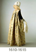 Gown with a standing semi-circular collar, early 17th century. Museum no. 189-1900
