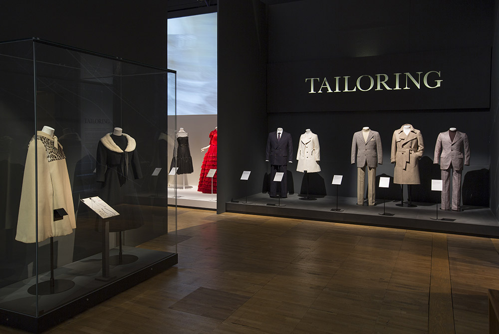 Touring Exhibition – The Glamour of Italian Fashion 1945 - 2014