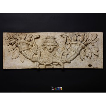 Frieze Frieze