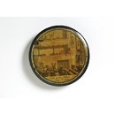 Snuff box