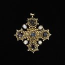 Pendant reliquary cross Pendant reliquary cross
