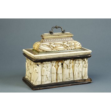 Casket and cover - Casket and cover