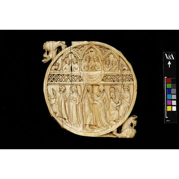 Mirror case - Scenes of love making