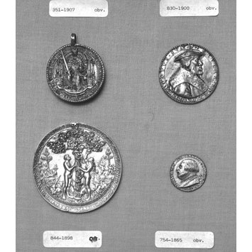 Medal - The Fall of Man and the Crucifixion Medal - The Fall of Man and the Crucifixion