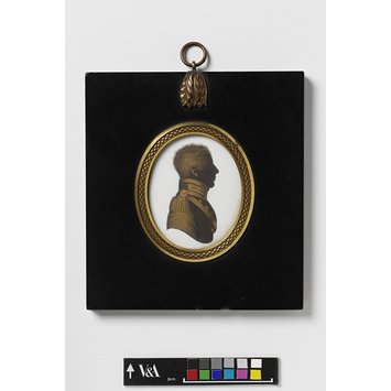 Portrait miniature - Portrait of an unknown army officer Portrait miniature - Portrait of an unknown army officer
