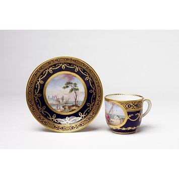 Saucer - Soucoupe