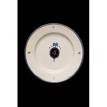 Dinner plate