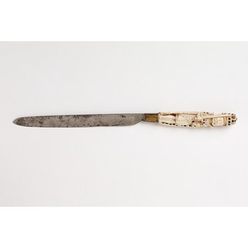 Knife