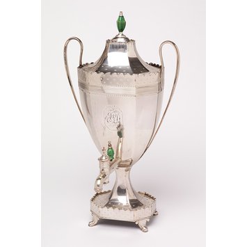 Tea urn Tea urn