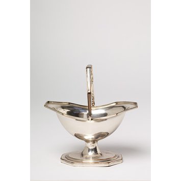 Sugar bowl