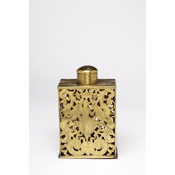 Tea caddy or tobacco box Tea caddy or tobacco box