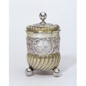 Cup and cover Cup and cover