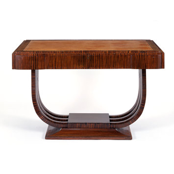 Writing table