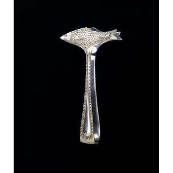 Sardine tongs