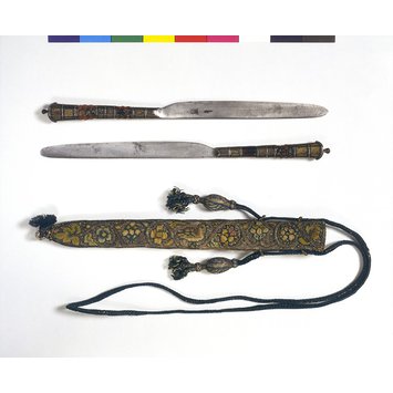 Pair of wedding knives