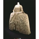 Sack back gown