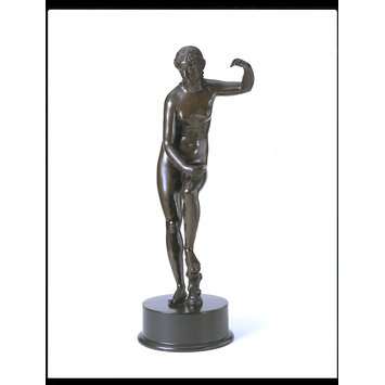 Statuette - Atropos Statuette - Atropos