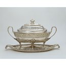 Soup tureen Soup tureen