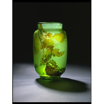 Vase - Oakleaf; du Chêne Vase - Oakleaf; du Chêne