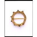 Ring brooch