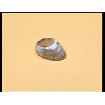 Thumb ring