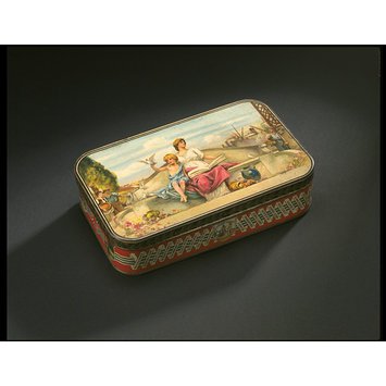 Biscuit tin Biscuit tin
