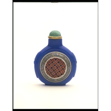 Snuff bottle Snuff bottle