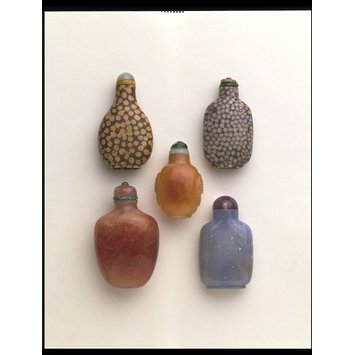Snuff bottle