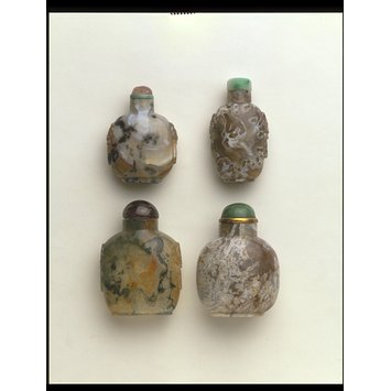 Snuff bottle