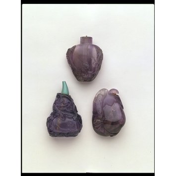 Snuff bottle