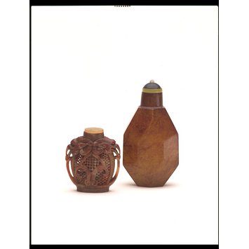 Snuff bottle Snuff bottle