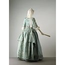 Cap with lappets Cap with lappets