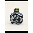 Snuff bottle