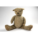 Pooh (Teddy bear)
