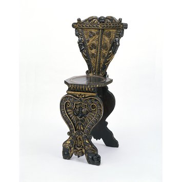 Chair (sgabello)
