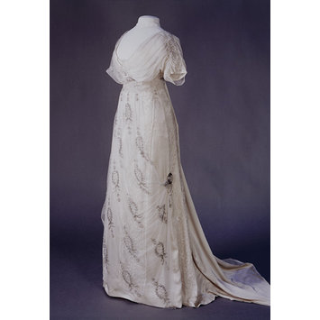 Wedding dress Wedding dress