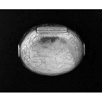 Snuff box Snuff box