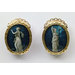 Pair of clasps Pair of clasps