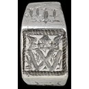 Signet ring