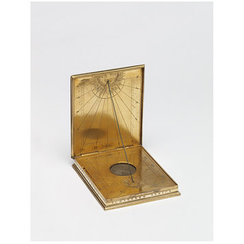 Diptych compass and sundial