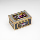 Snuffbox