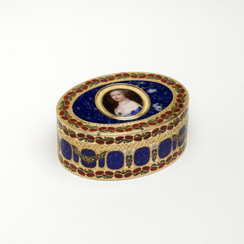 Snuffbox