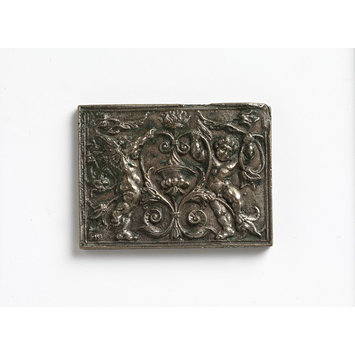 Silvered bronze plaquette depicting two cupids - Two Cupids Silvered bronze plaquette depicting two cupids - Two Cupids