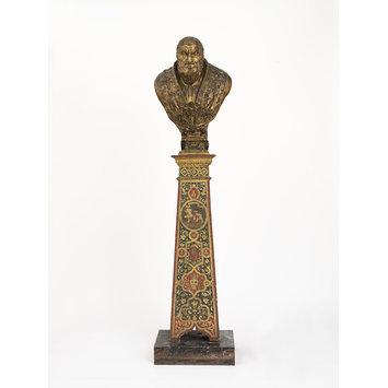 Bust and pedestal - Pope Sixtus V Bust and pedestal - Pope Sixtus V
