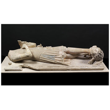 Effigy - Knight of the de Lucy family