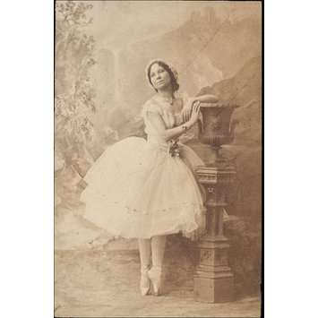 Photograph - Guy Little Theatrical Photograph Photograph - Guy Little Theatrical Photograph