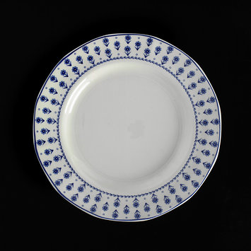 Plate - Blue daisy
