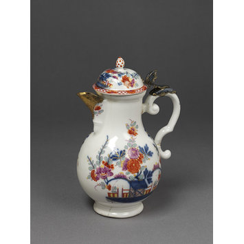Coffee pot