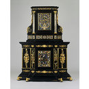 Cabinet Cabinet
