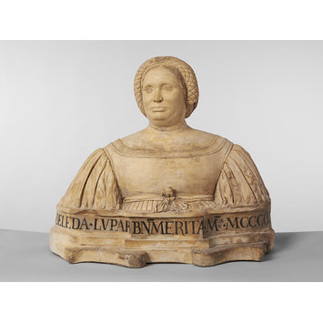 Bust - A Lady of the Lupari Family